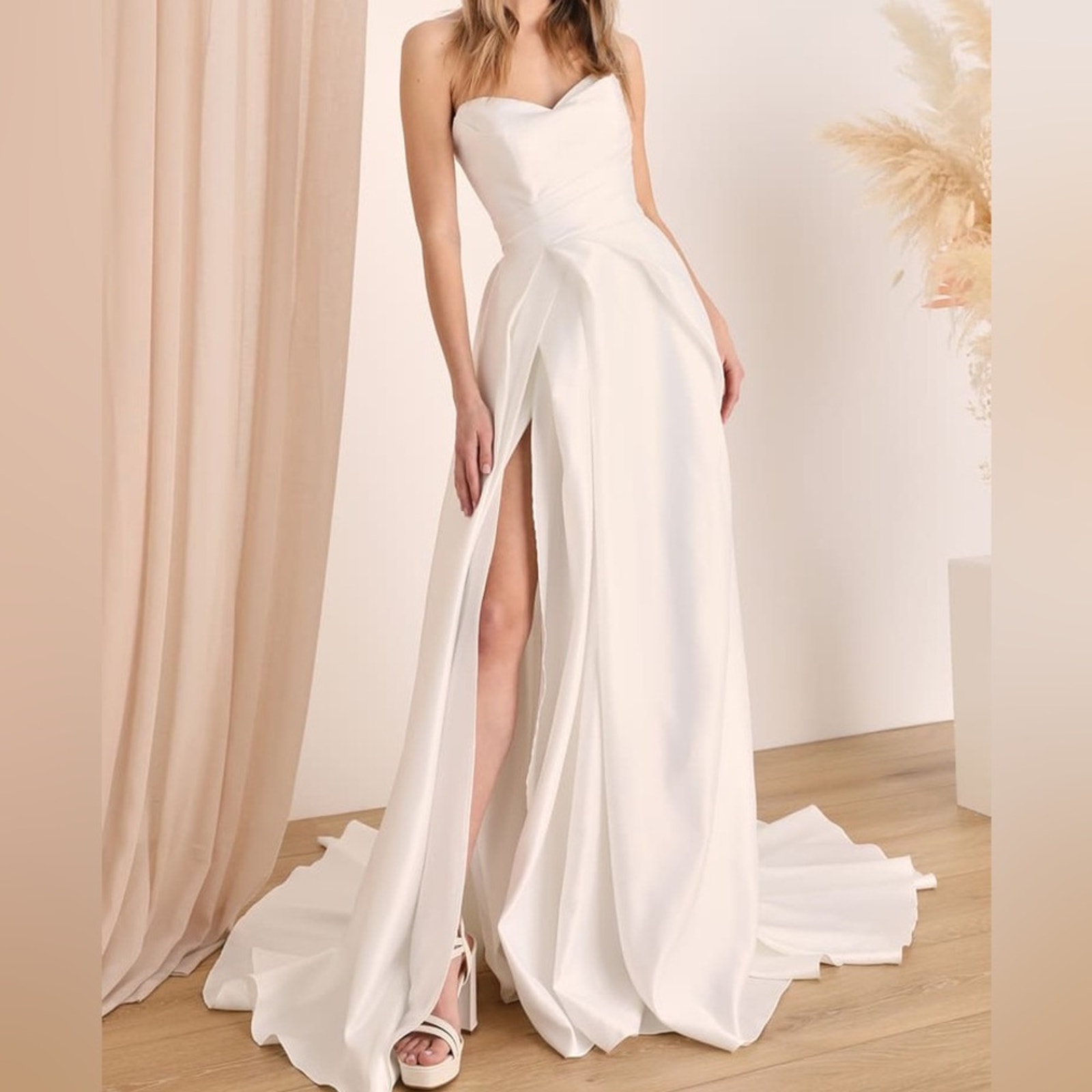 Lulus Lifetime Of Love White Satin Strapless A-Line Gown Women’s Sz 4